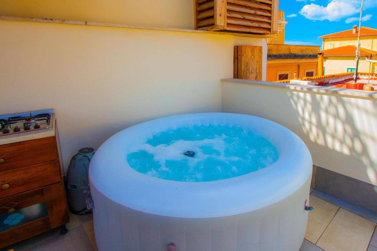 "Sea & Center" Free Beach, Wifi, Mini Pool, Roof Terrace, Ladispoli, Rome 외부 사진